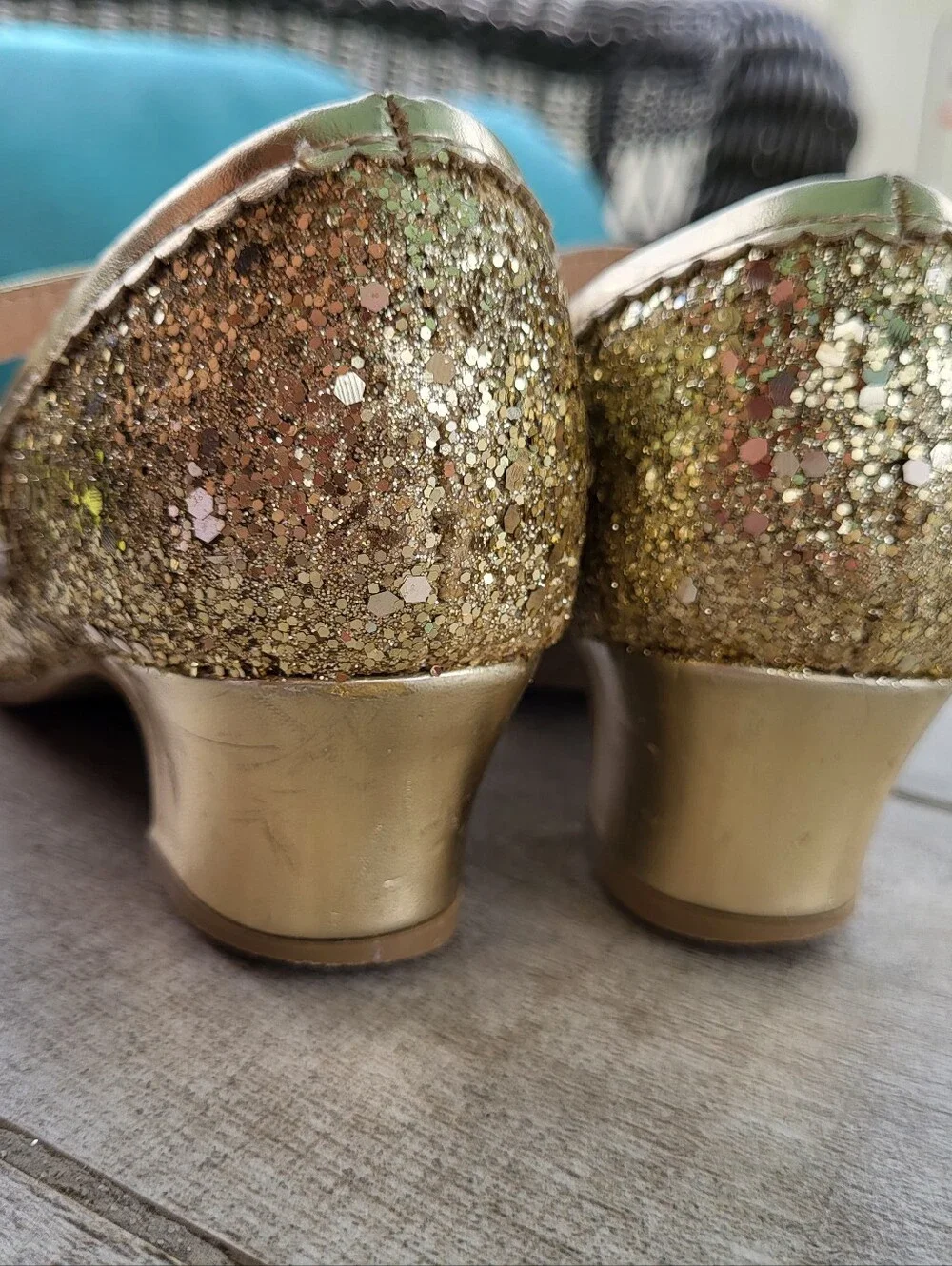 Girls' Gold Glitter Mary Jane Shoes with Bow Size 12.5